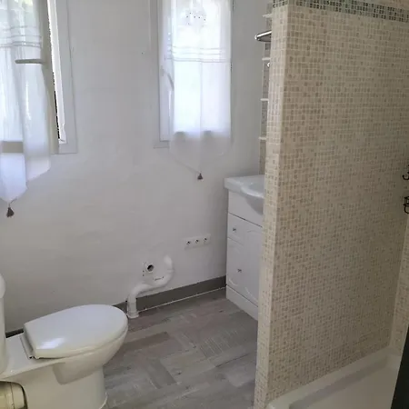 Appartement Au Calme Saint-Cezaire-sur-Siagne Exterior photo