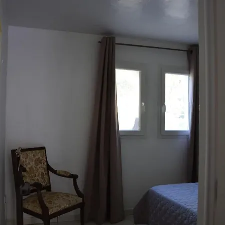 Appartement Au Calme Saint-Cezaire-sur-Siagne Exterior photo
